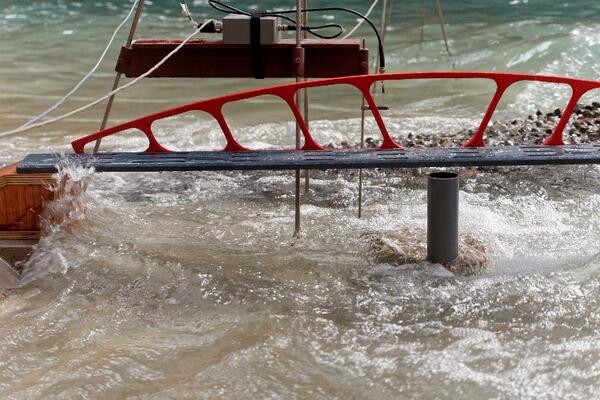 Impact vertical d’une vague sous le tablier du pont au niveau de la culée sur le modèle 3D